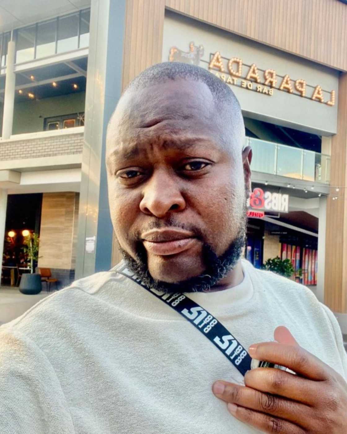 Man gets advice on how to stay warm during night shift Man gets advice on how to stay warm during night shift