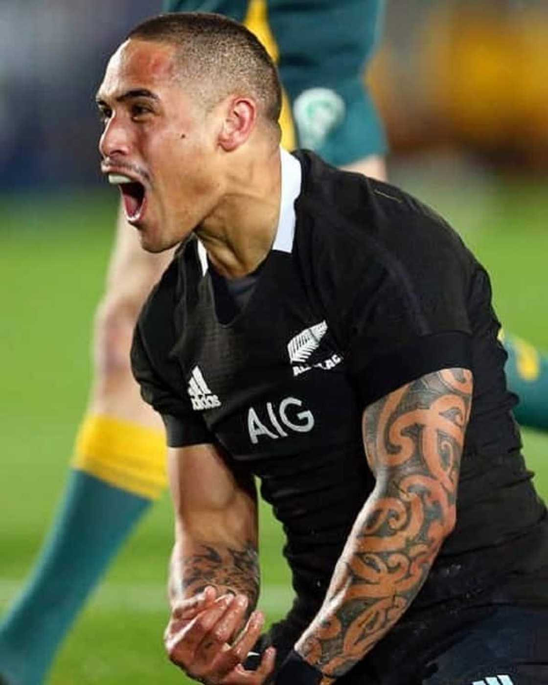 Aaron Smith biography: age, measurements, girlfriend, All Blacks