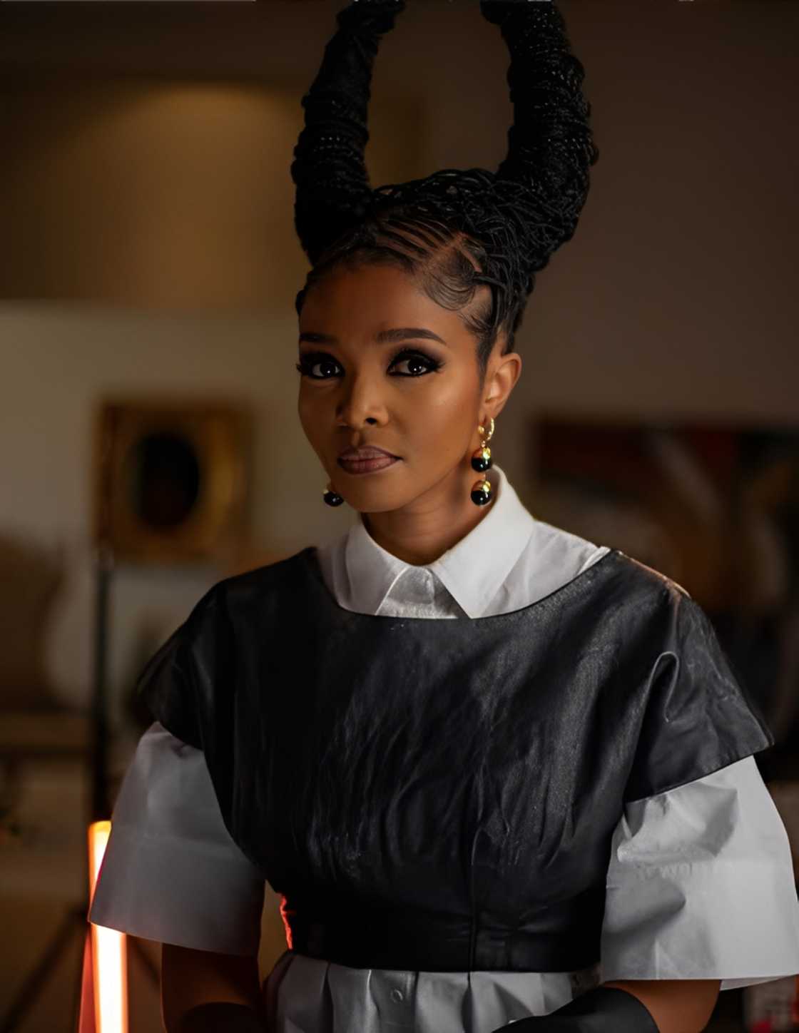 Simphiwe Dana got trolled online. Simphiwe Dana got trolled online.