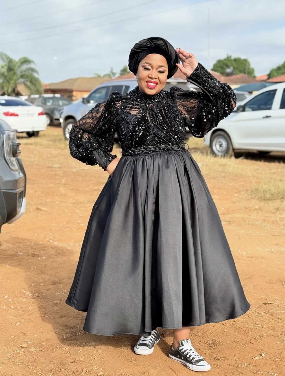 Fans sang Winnie Mashaba's praises Fans sang Winnie Mashaba's praises