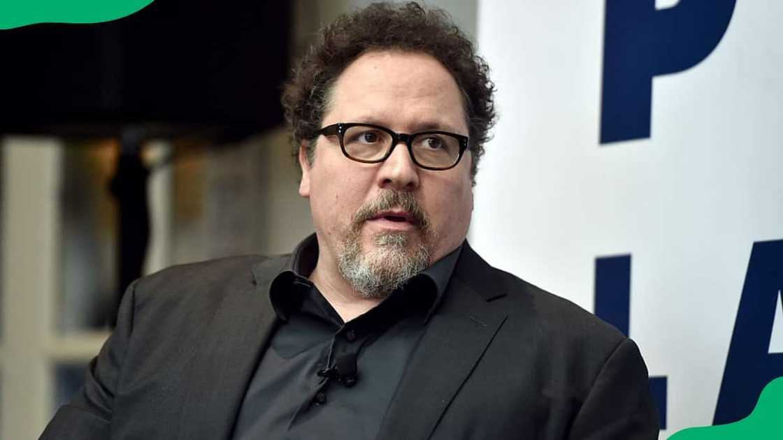 How old is Jon Favreau? How old is Jon Favreau?