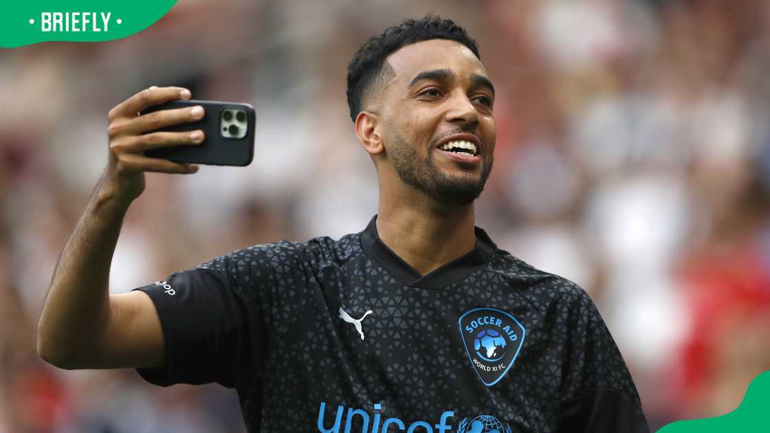 Niko Omilana at Soccer Aid for UNICEF