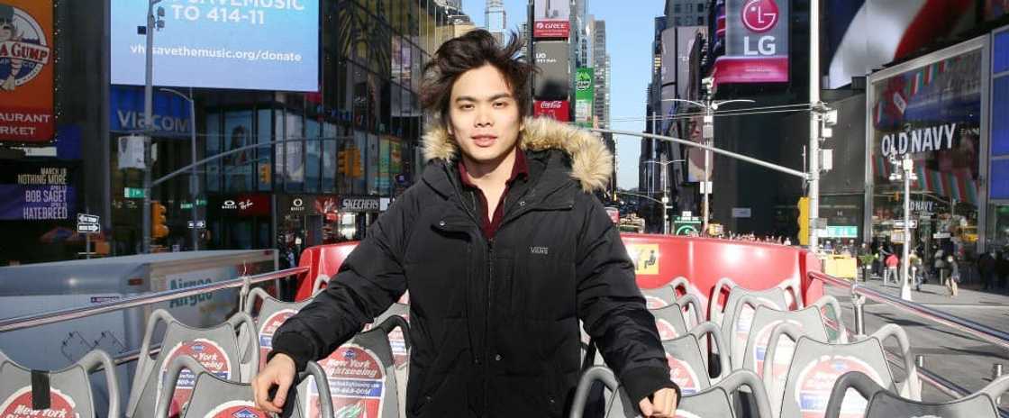 What is Shin Lim doing now? What is Shin Lim doing now?