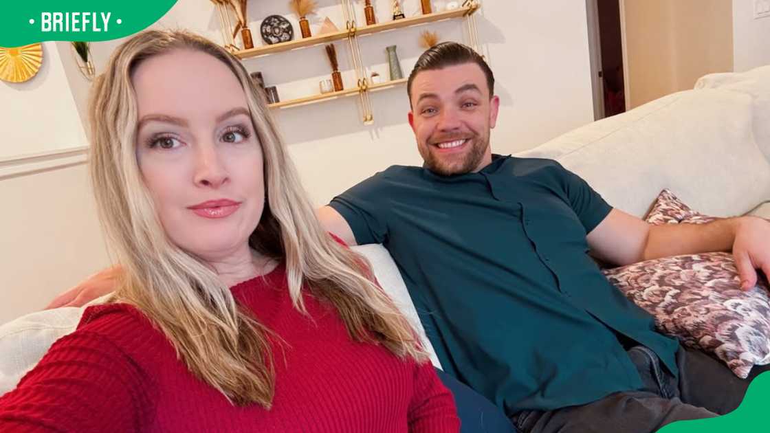 Elizabeth Potthast and Andrei Castravet Elizabeth Potthast and Andrei Castravet