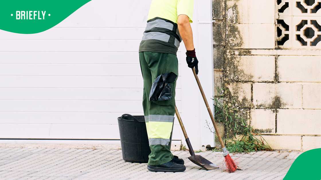 Footage of clean Joburg CBD streets