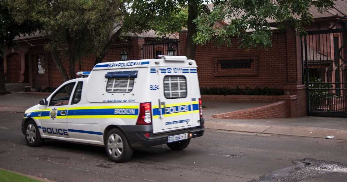 4 suspects killed in fatal shootout with police 4 suspects killed in fatal shootout with police