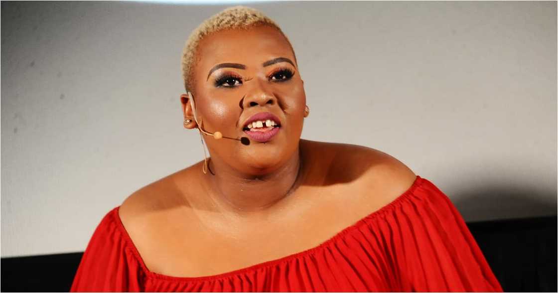 Anele Mdoda, Kelly Rowland Anele Mdoda, Kelly Rowland