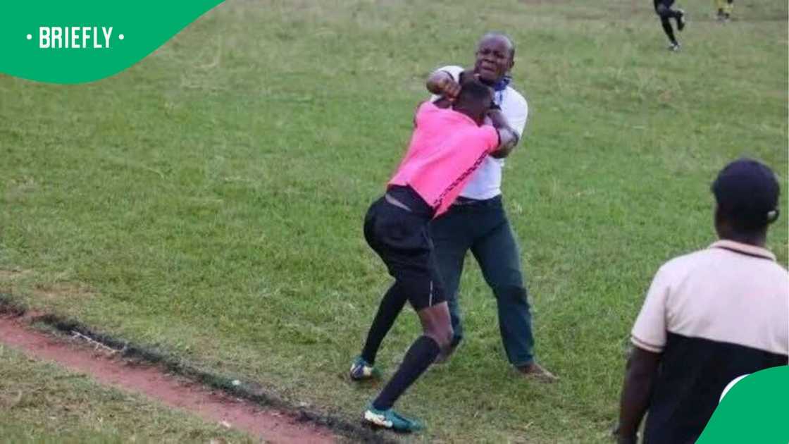 Zambia referee attacked by players and fans Zambia referee attacked by players and fans