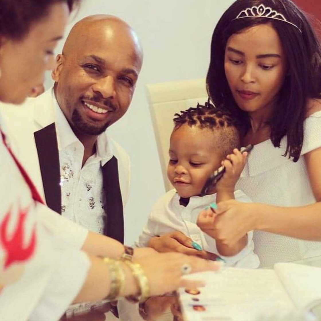 Lebo Gunguluza Lebo Gunguluza