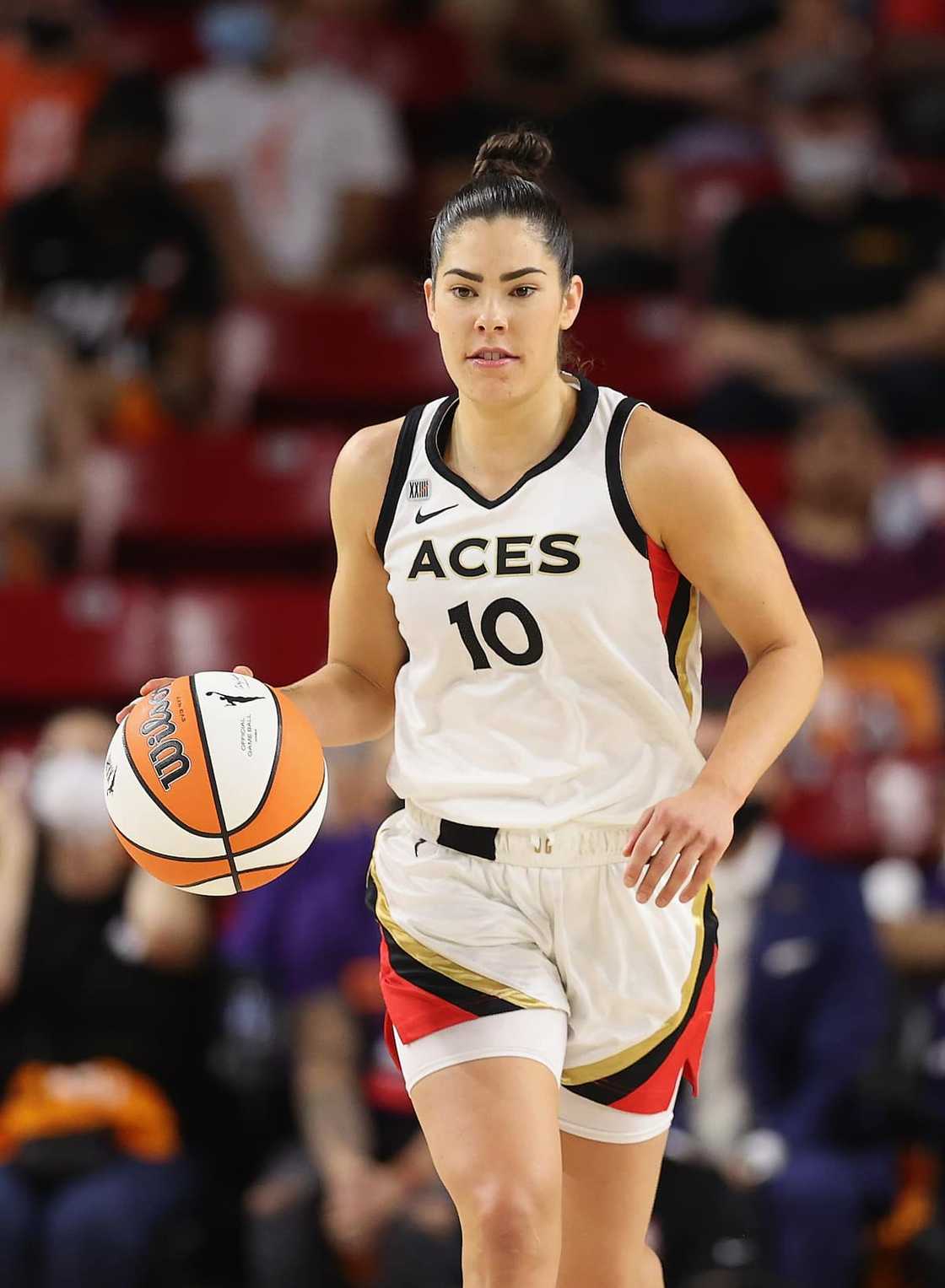 Kelsey Plum's stats Kelsey Plum's stats