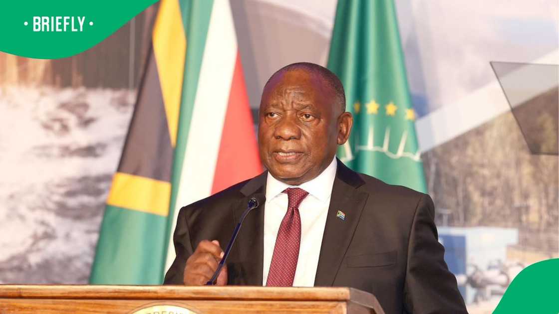 Police Minister Senzo Mchunu is set to meet with President Cyril