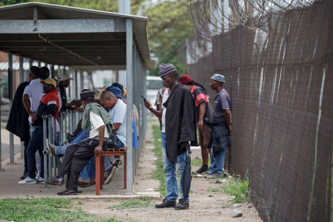 401 mineworkers from Gold One Mine in Springs, Ekurhuleni, were fired