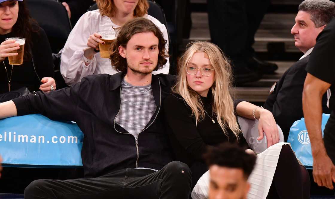 Dakota Fanning and Henry Frye at Madison Square Garden