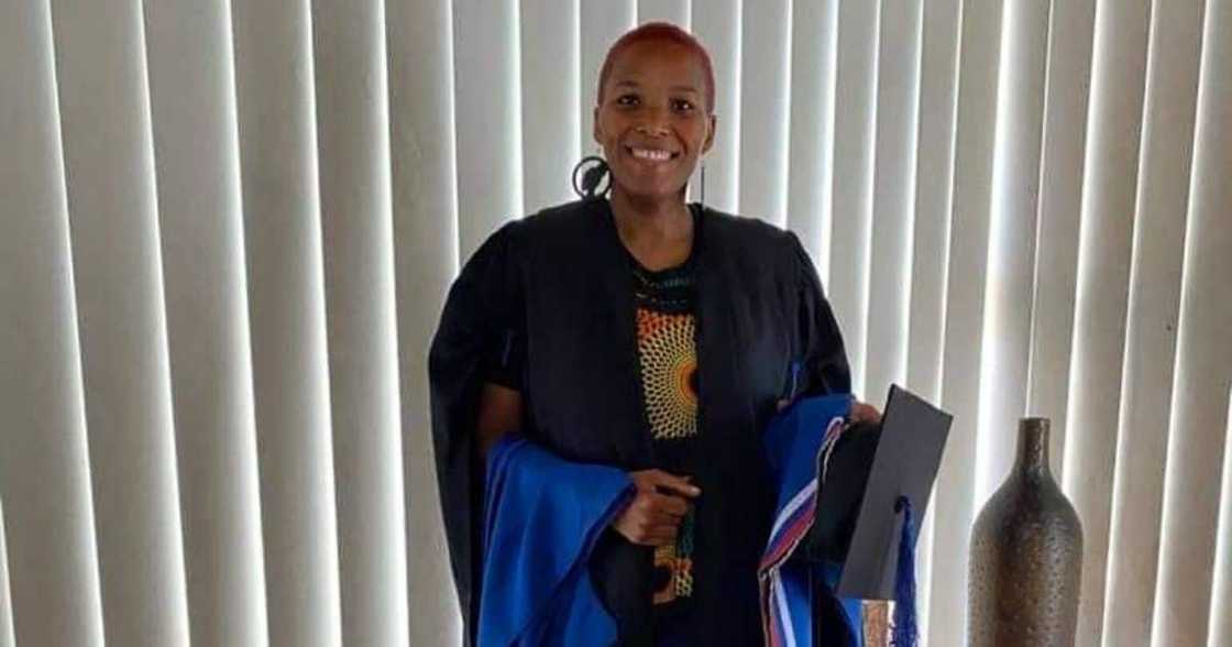 Mom of 3, graduates, inspires Mom of 3, graduates, inspires