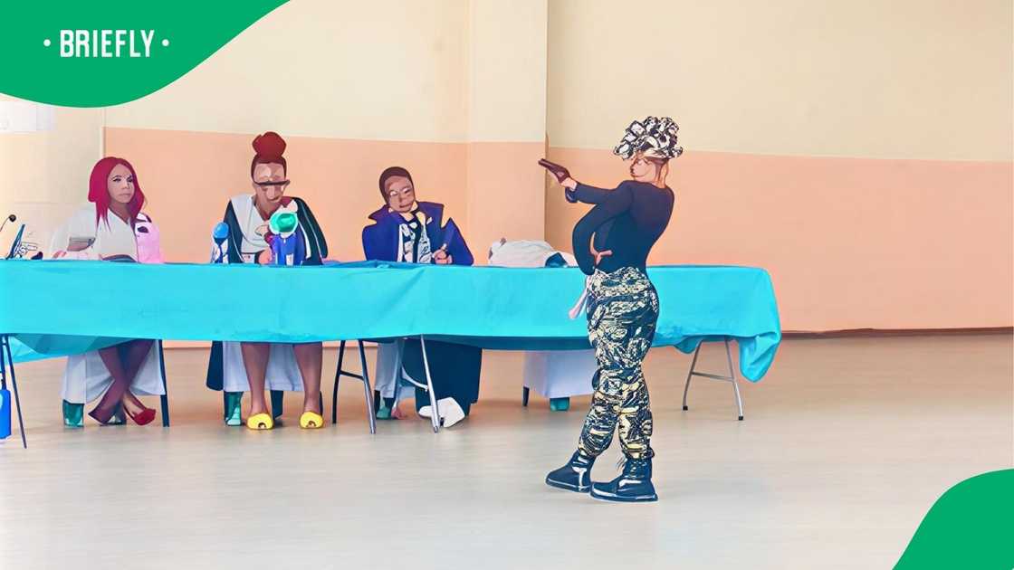 Girl does military drill at pageant in TikTok video Girl does military drill at pageant in TikTok video