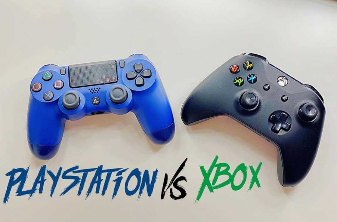 PlayStation vs Xbox PlayStation vs Xbox