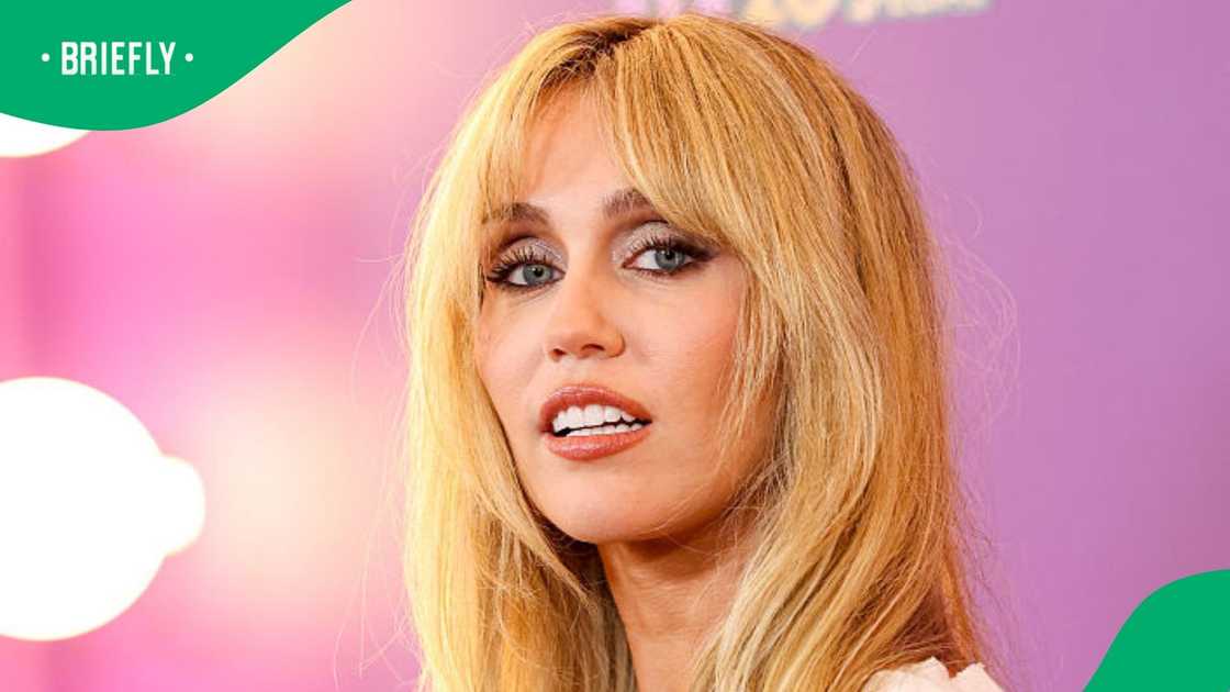 Miley will headline the superbowl