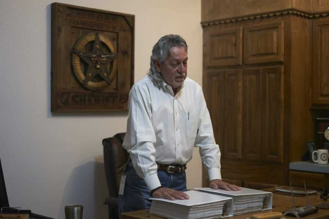 Sheriff Urbino Martinez, of Brooks County, Texas, says his department has information on 913 cases of deceased migrants collected since 2009 in 20 thick binders Sheriff Urbino Martinez, of Brooks County, Texas, says his department has information on 913 cases of deceased migrants collected since 2009 in 20 thick binders