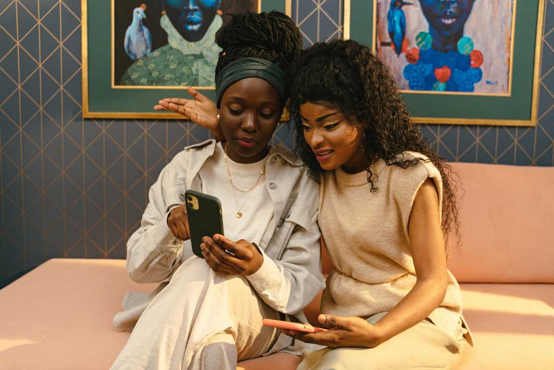 Others shared the same sentiments, detailing that they were making losses rather than gains Others shared the same sentiments, detailing that they were making losses rather than gains