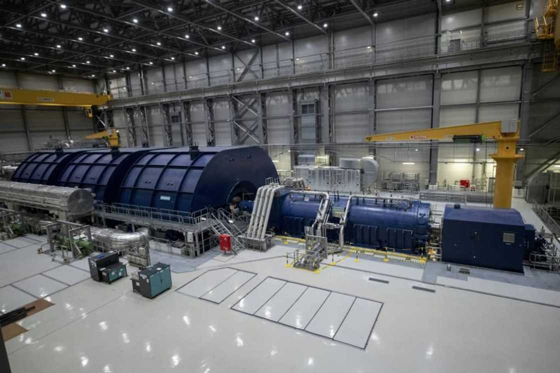 The almost 300-degree Celsius (572 F) steam gushing from the reactor turns the over 60-meter-long turbine up to 25 times every second