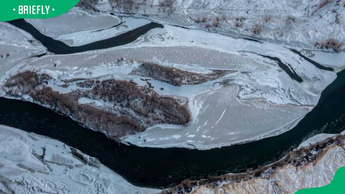 The frozen Irtysh River The frozen Irtysh River