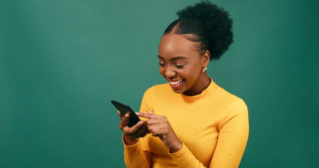 Other social media users were keen to know which AI the lady was using, wishing to get themselves robot boyfriends