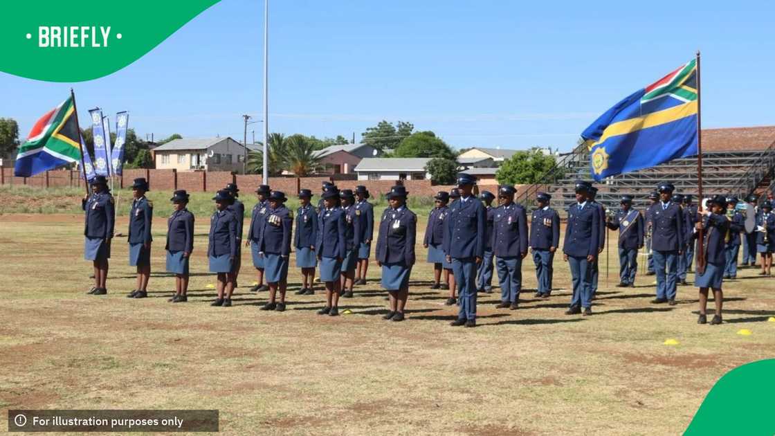 A picture of members of the South African Police Service A picture of members of the South African Police Service
