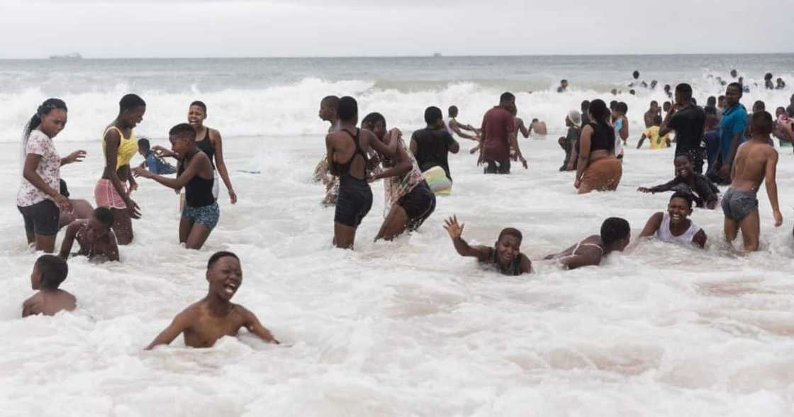 Reconciliation Day, Durban, beach, KwaZulu-Natal, KZN, Covid-19 Reconciliation Day, Durban, beach, KwaZulu-Natal, KZN, Covid-19