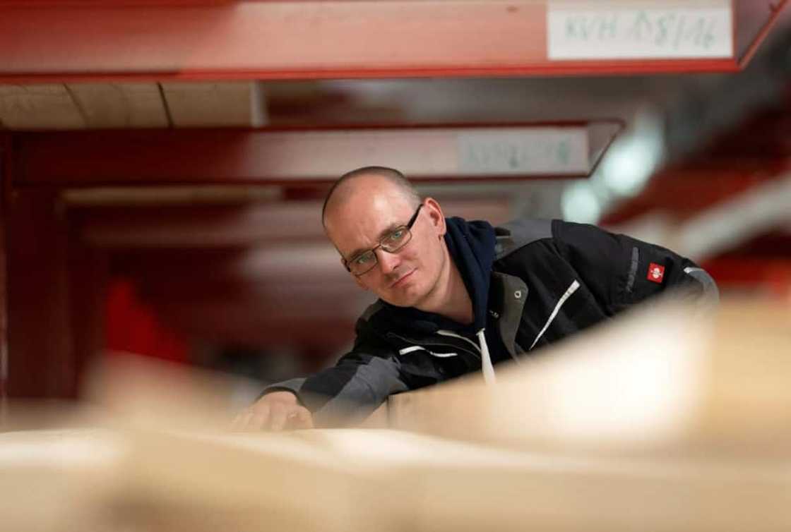 Robert Leisser works in a timber business thanks to his MAGMA contacts Robert Leisser works in a timber business thanks to his MAGMA contacts