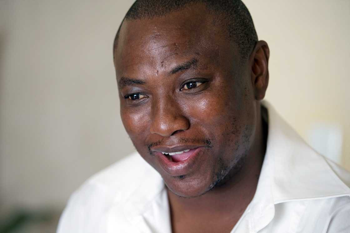 Musa Mseleku cried on national TV Musa Mseleku cried on national TV