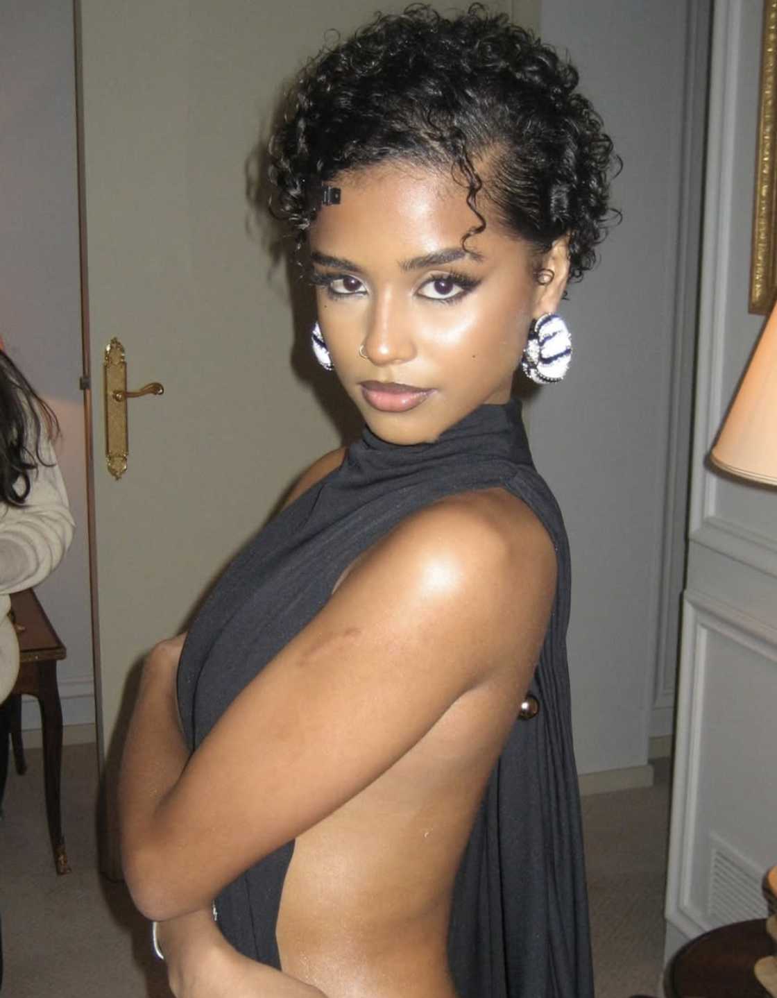 Tyla wore high-end designer in a Johannesburg taxi Tyla wore high-end designer in a Johannesburg taxi