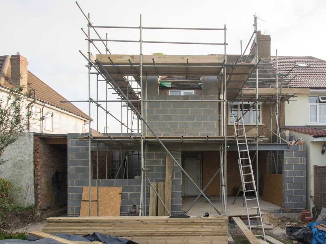 Here is the cheapest way to build a house in South Africa Here is the cheapest way to build a house in South Africa