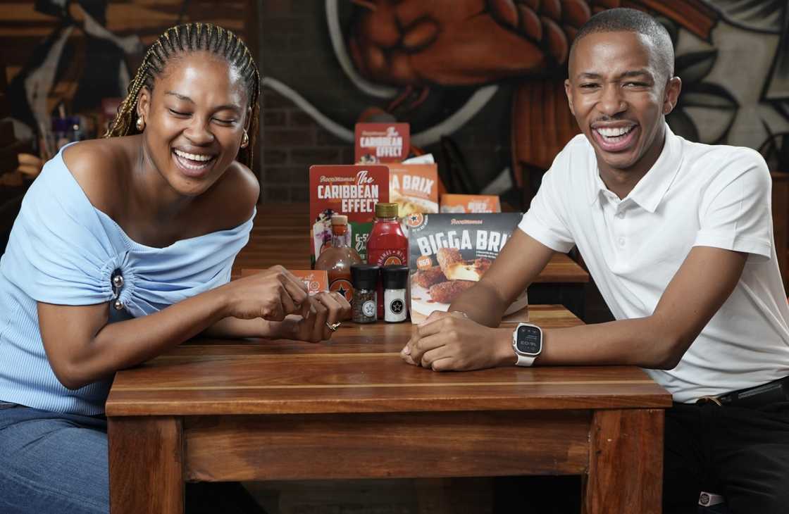 Lasizwe went on an 'Awkward Date' with Asavela Mqokiyana Lasizwe went on an 'Awkward Date' with Asavela Mqokiyana