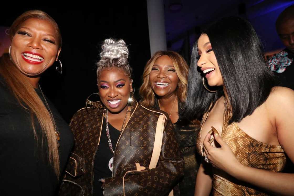 Queen Latifah: net worth, age, real name, husband, movies, songs, profiles Queen Latifah: net worth, age, real name, husband, movies, songs, profiles