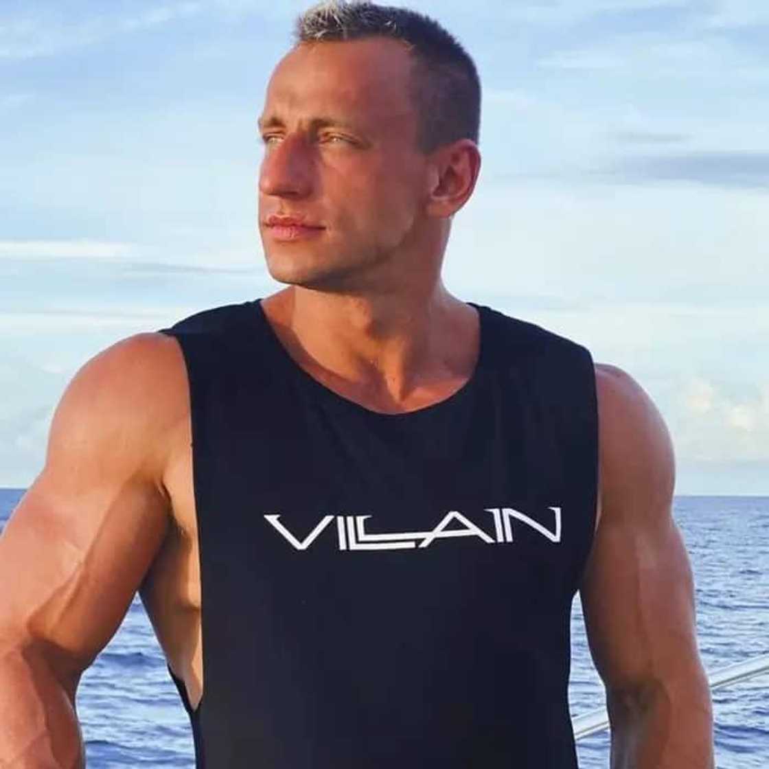 Vitaly Zdorovetskiy Vitaly Zdorovetskiy