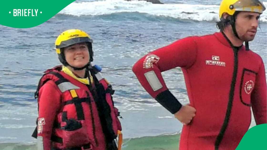 One man made it to shore but the second fisherman was missing