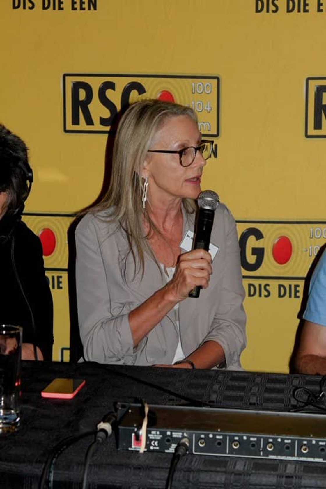Dr Susan Vosloo Dr Susan Vosloo