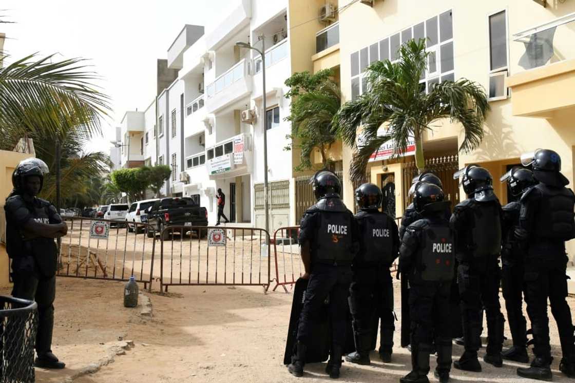 Protest call: Police closed off the street leading to Sonko's home Protest call: Police closed off the street leading to Sonko's home