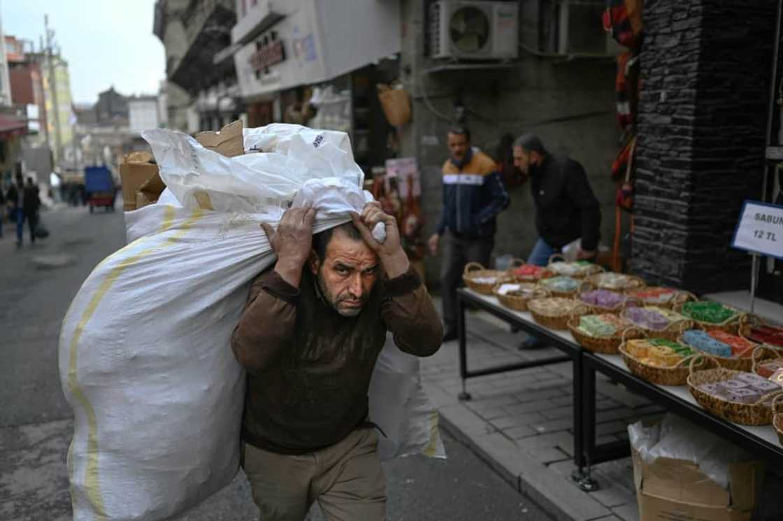 Turkey plunged into a fresh crisis when President Recep Tayyip Erdogan launched an unusual economic experiment last year Turkey plunged into a fresh crisis when President Recep Tayyip Erdogan launched an unusual economic experiment last year