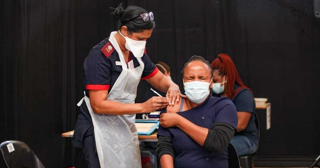 Covid-19 regulations essential aftere vaccination, chance of contracting virus remains Covid-19 regulations essential aftere vaccination, chance of contracting virus remains