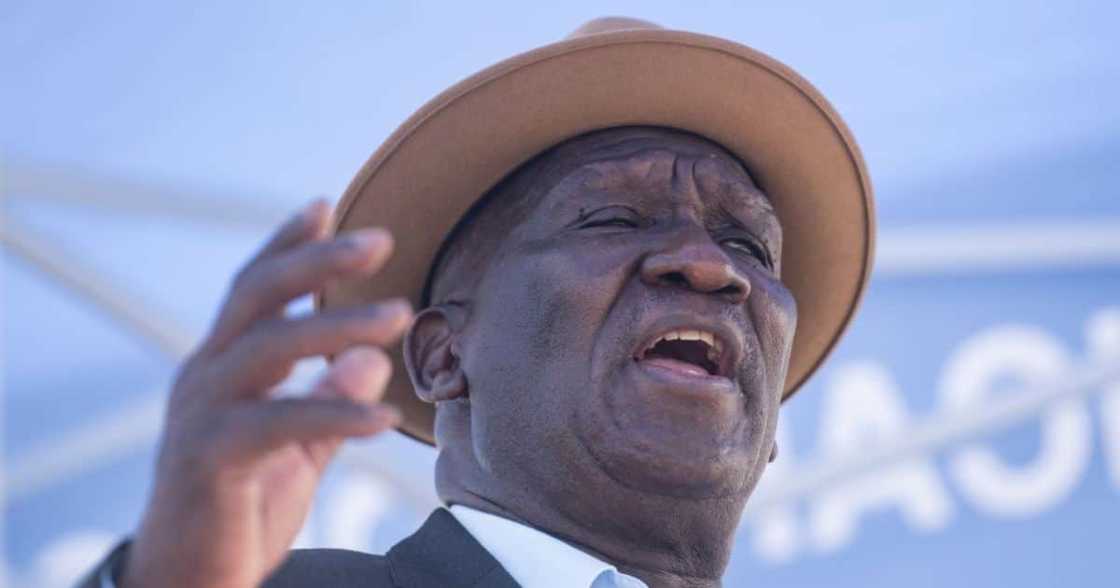 SAPS, South African Police Service, Bheki Cele, Police Minister, Khela Sitole, Police Commissioner, South Africa, Cape Town, South African crime statistics