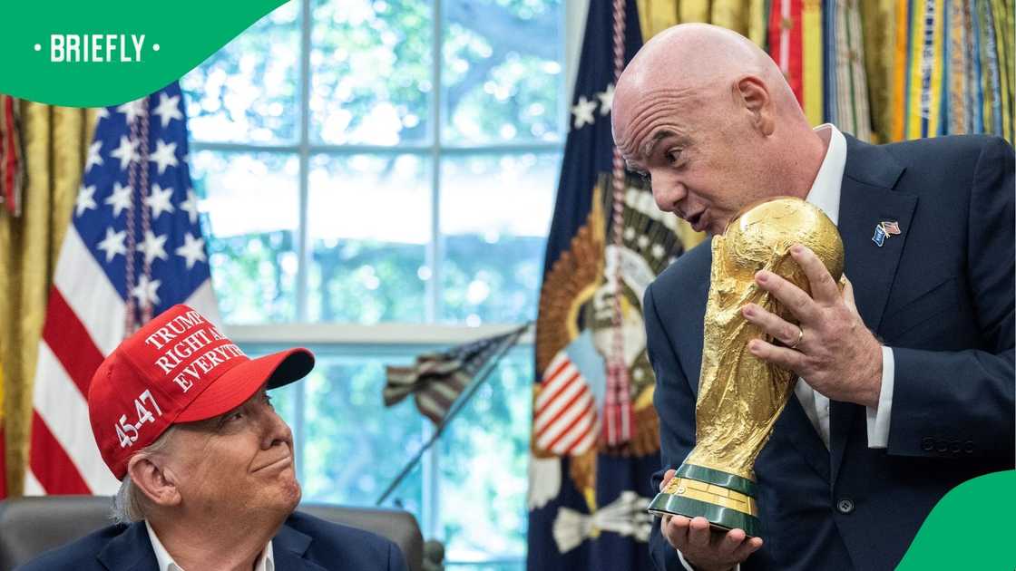 Image of Donald Trump and Gianni Infantino with FIFA World Cup trophy at the White House