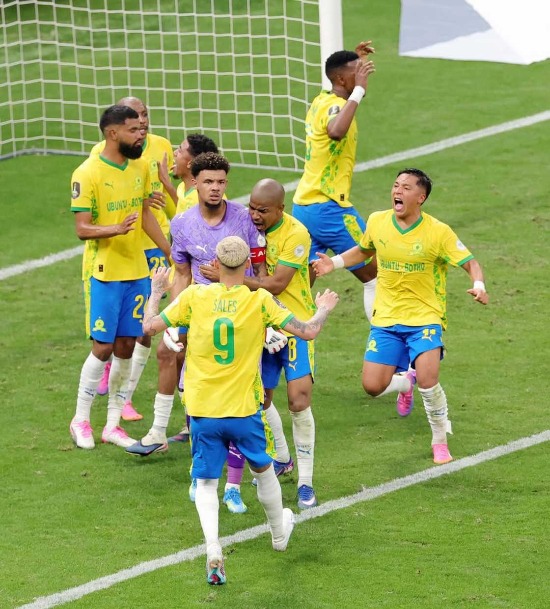 Ronwen Williams comforts dropped teammates in touching scenes