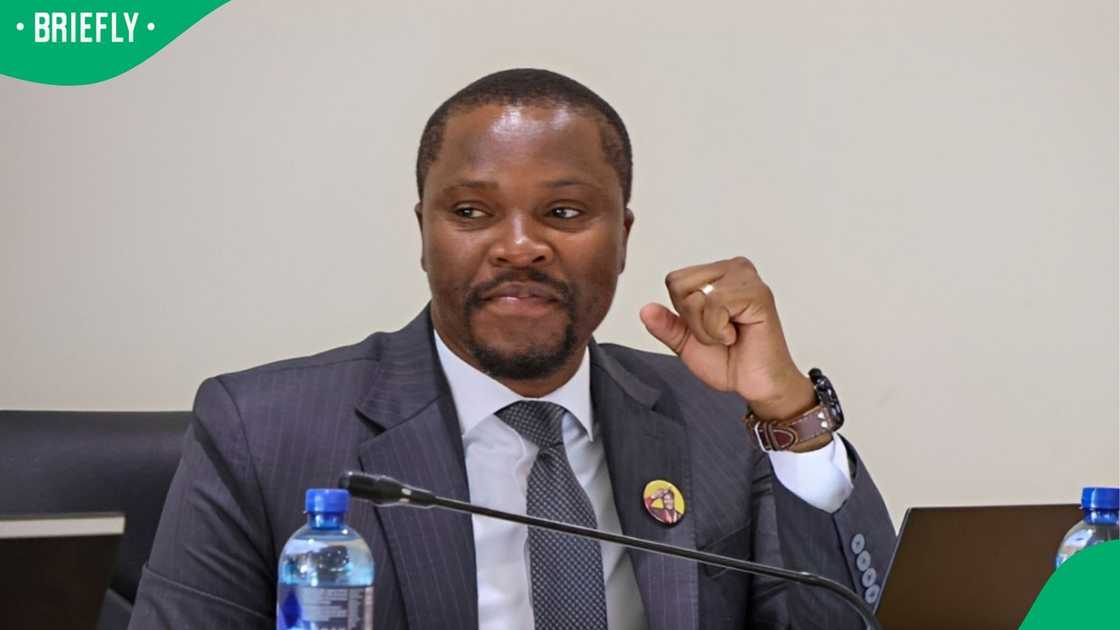 IFP Mayor Mduduzi Myeza warns illegal immigrants that their time in the Estcourt municipal area is over