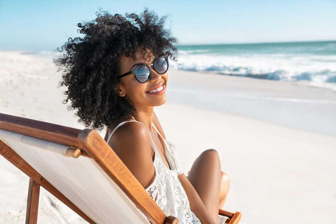What is the highest-paying job in tourism? What is the highest-paying job in tourism?