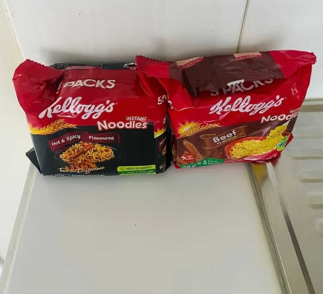 A student showcased his R400 grocery haul along with its prices in a TikTok video.
