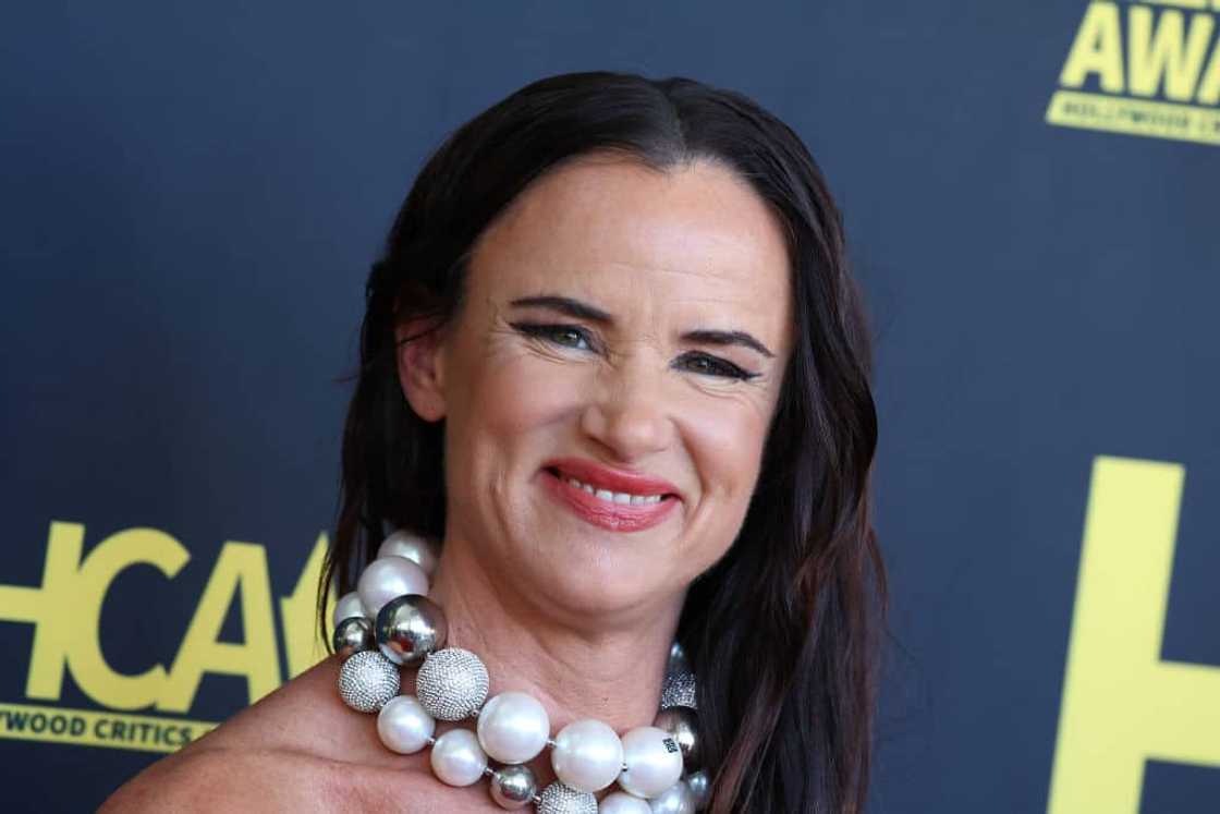 How old is Juliette Lewis? How old is Juliette Lewis?