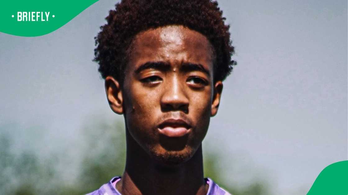 Mamelodi Sundowns, Lwandiso Radebe.