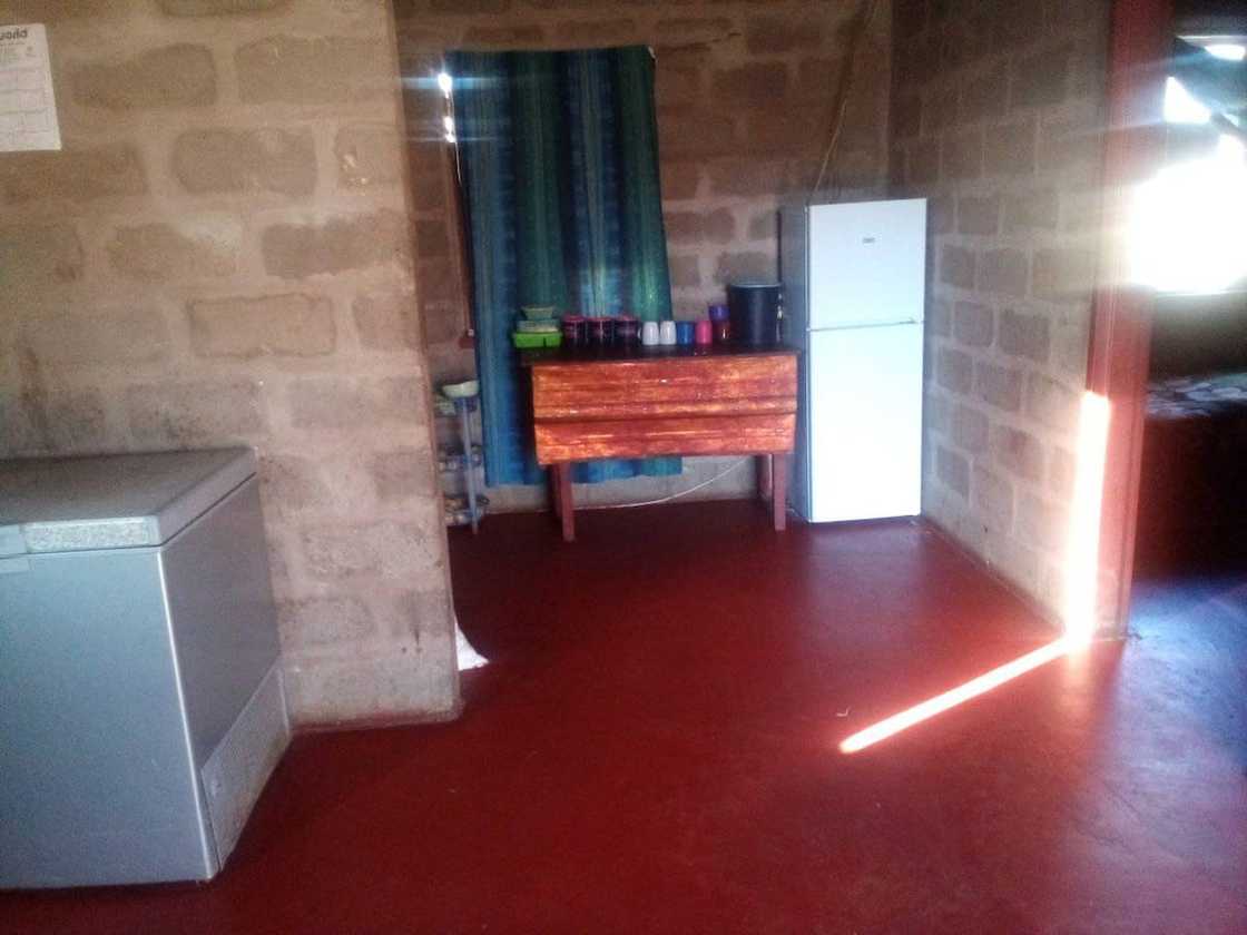 Johannesburg woman shares photos of her kitchen Johannesburg woman shares photos of her kitchen