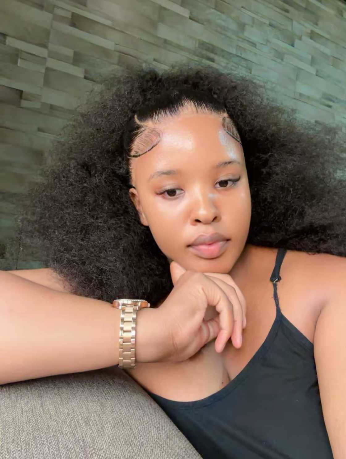 Mpumelelo Mseleku posts another woman's video Mpumelelo Mseleku posts another woman's video
